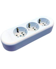 Legrand 3x2P+F elosztósor vezeték nélküli, fehér