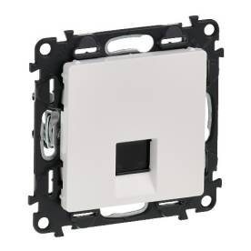 Valena Life 1xRJ45 Cat. 6 UTP csatlakozóaljzat  fehér